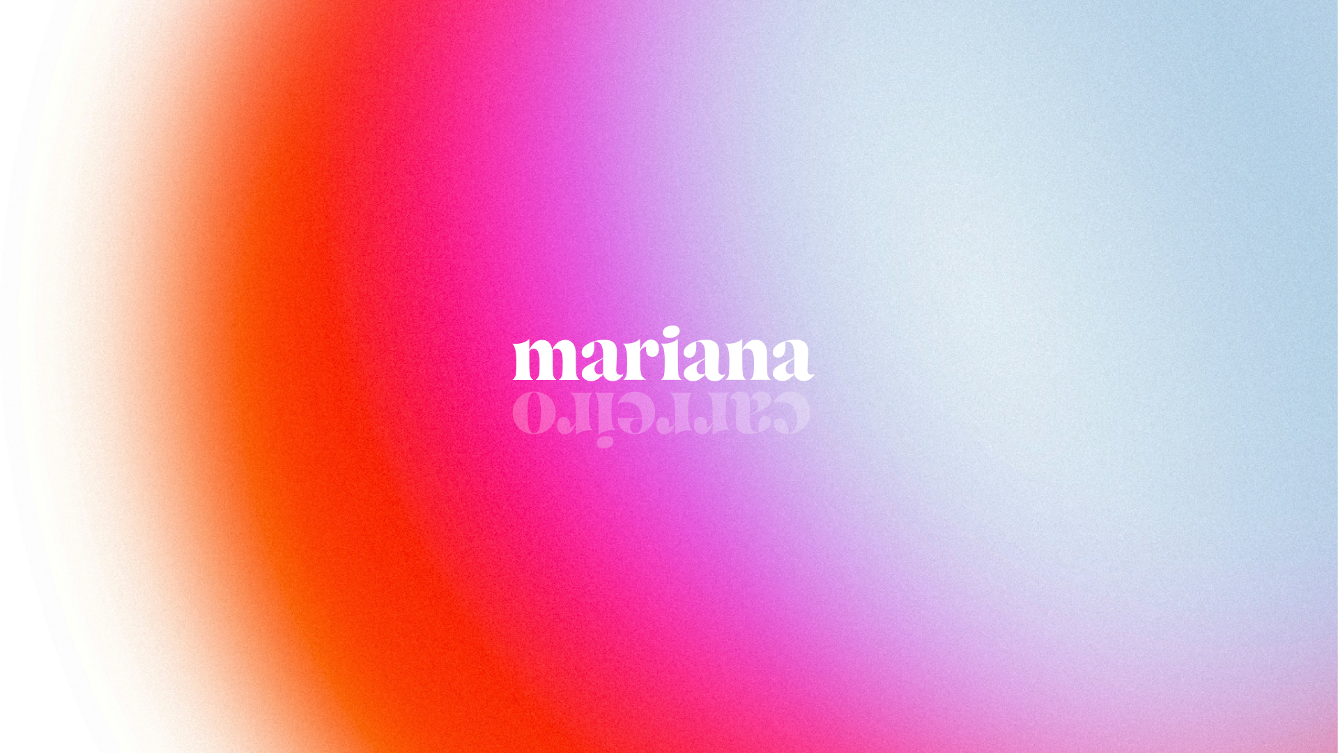 Hi, I am Mariana Carreiro — product and UX/UI designer