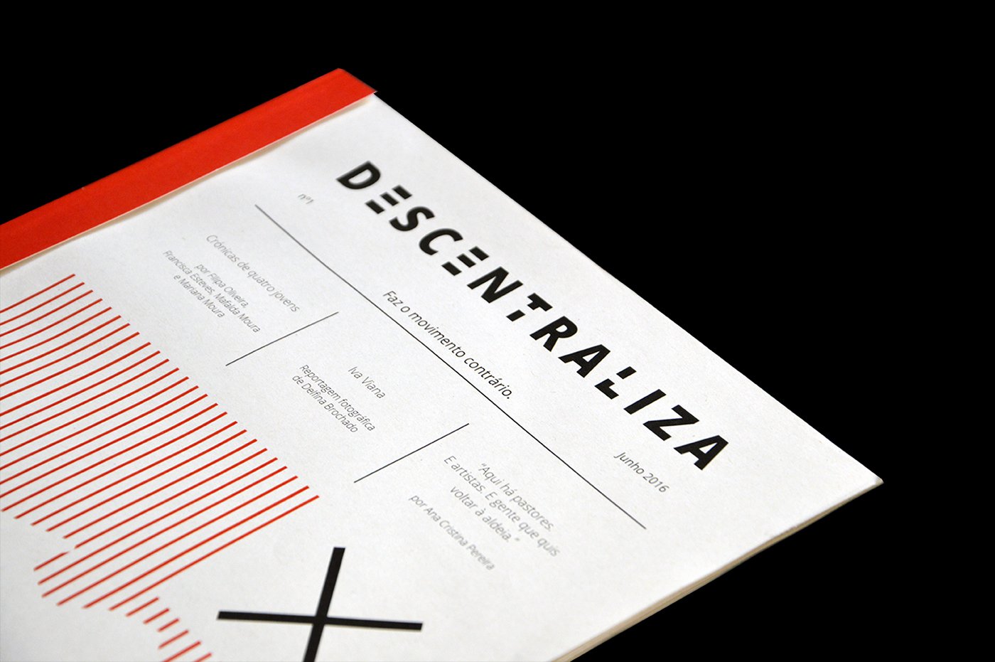 Descentraliza publication spread 1